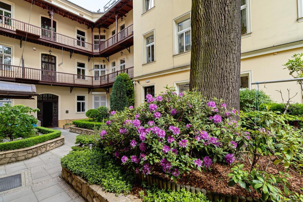 Elegant 2* Krakau